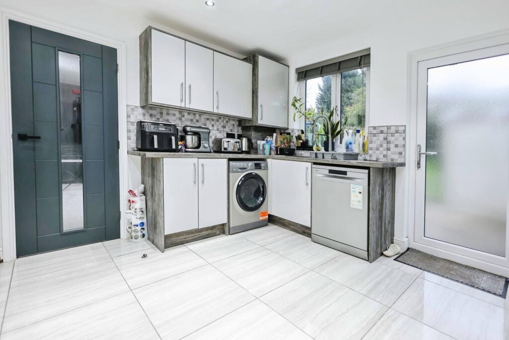 Additional image 8 of Yardley Wood Road, Birmingham, West Midlands, B13