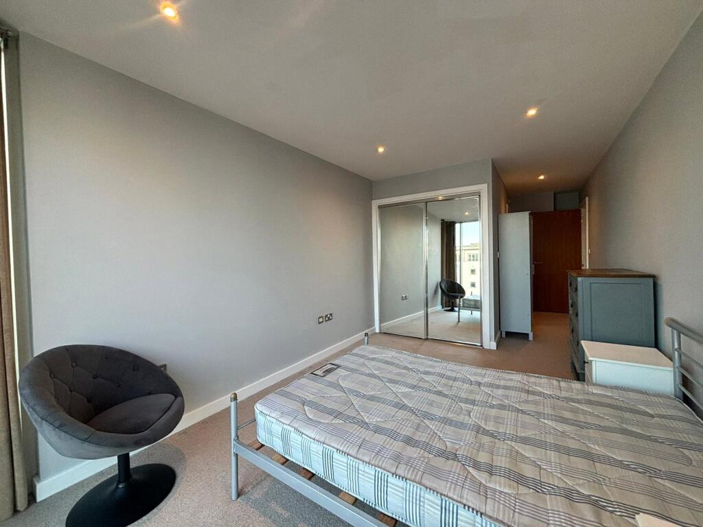 Additional image 4 of Canal Square, Birmingham, B16