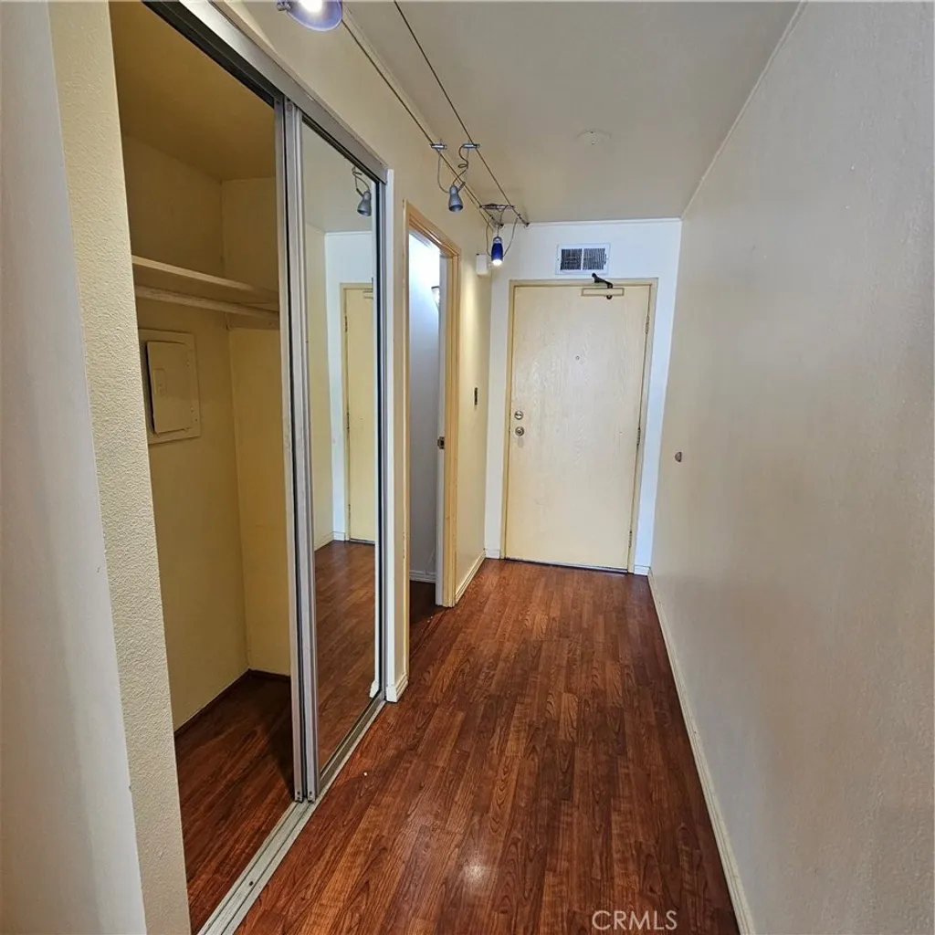 Additional image 5 of 1750 E Ocean Blvd Unit 1107, Long Beach, CA 90802