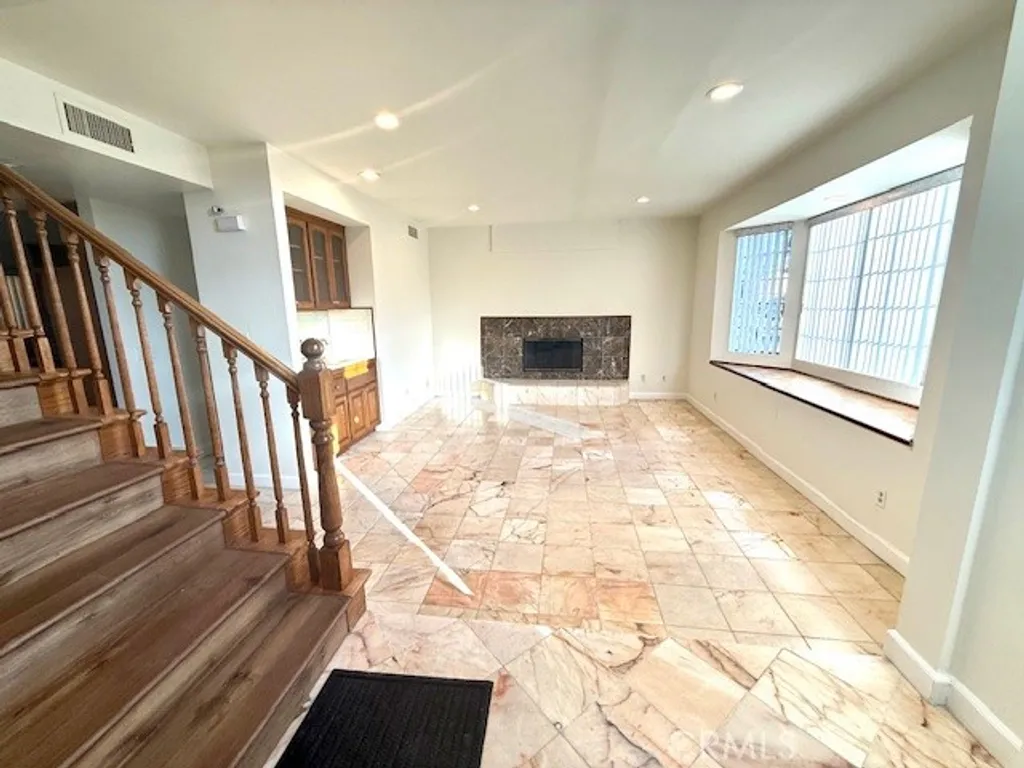 Additional image 5 of 11423 216th St.,, Lakewood, CA 90715