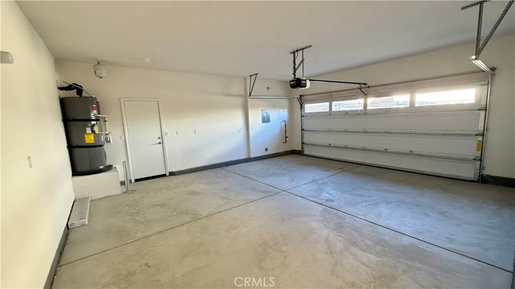 Additional image 32 of 16082 Esparza Ln, Fontana, CA 92336