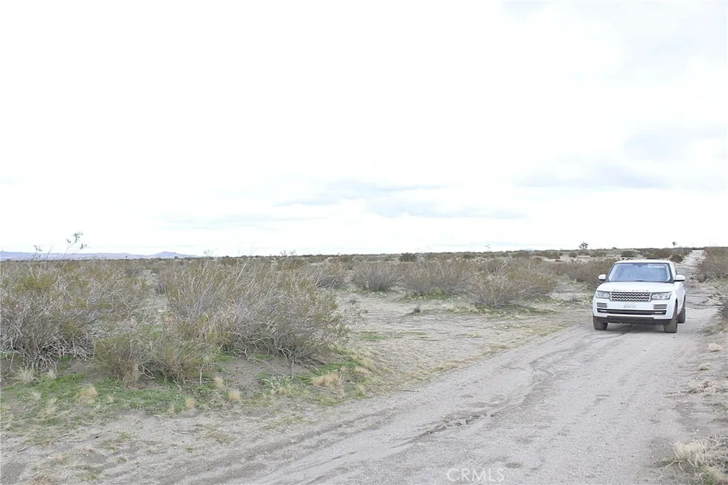 Additional image 16 of 11 Holly Street, Phelan, CA 92371