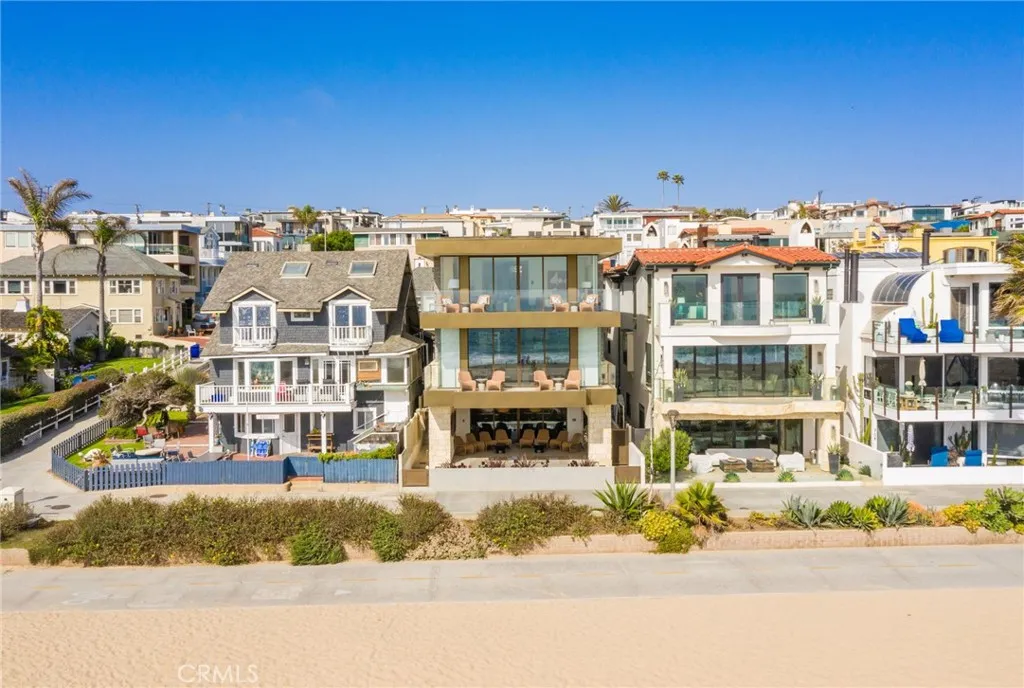 Additional image 76 of 716 The Strand, Manhattan Beach, CA 90266
