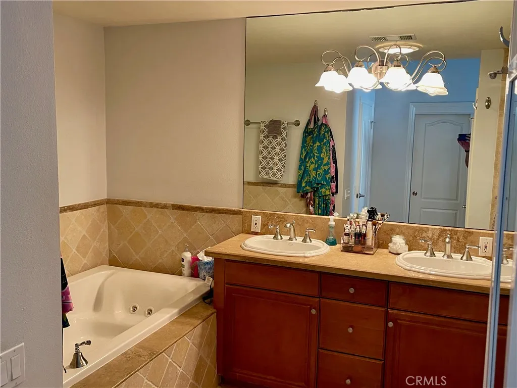 Additional image 47 of 25911 El Segundo Street, Laguna Hills, CA 92653