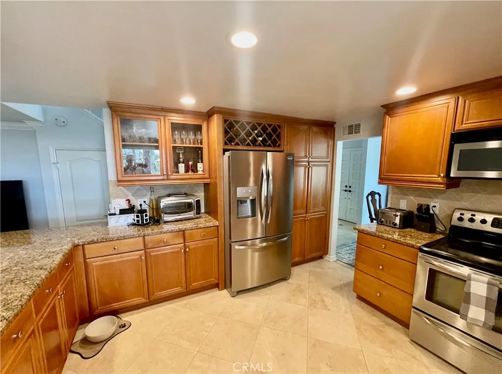 Additional image 7 of 25911 El Segundo Street, Laguna Hills, CA 92653