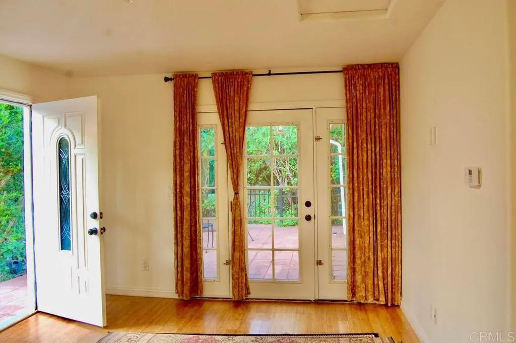 Additional image 21 of 736 Mar Vista Dr, Vista, CA 92081