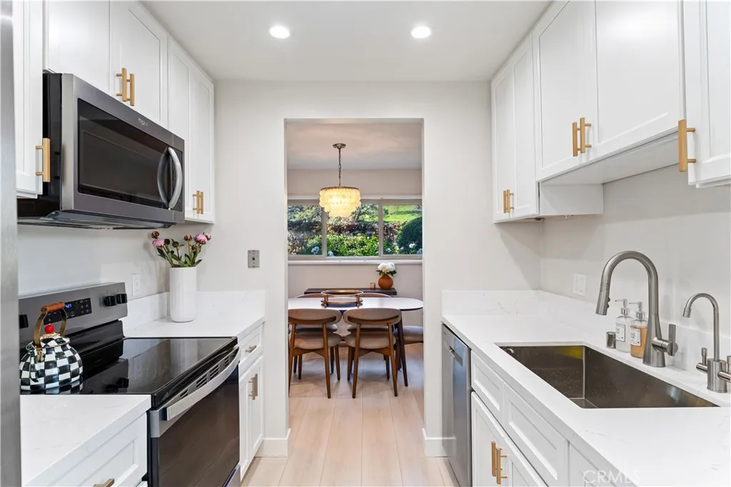 Additional image 43 of 4724 Park Granada Unit 217, Calabasas, CA 91302