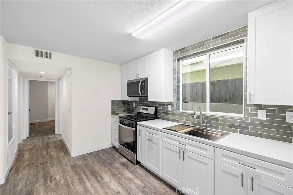 Additional image 7 of 215 20th St Unit Lower, Newport Beach, CA 92663