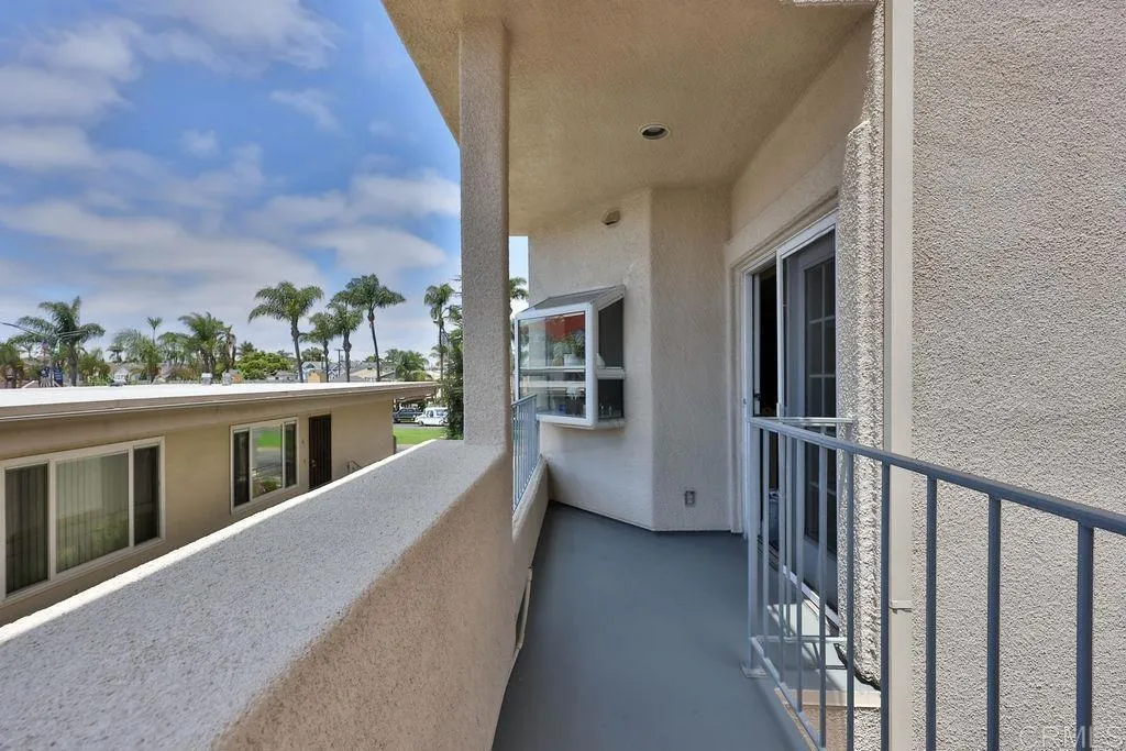 Additional image 98 of 229 Orange Ave Unit 3, Coronado, CA 92118