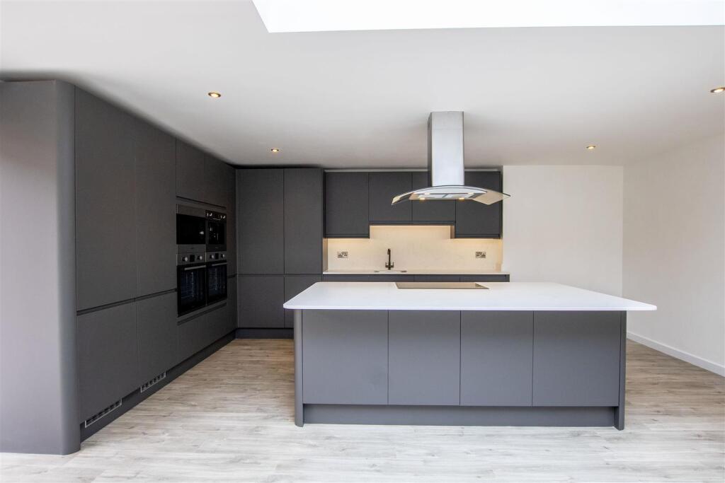 Additional image 13 of War Lane, Birmingham, West Midlands, B17