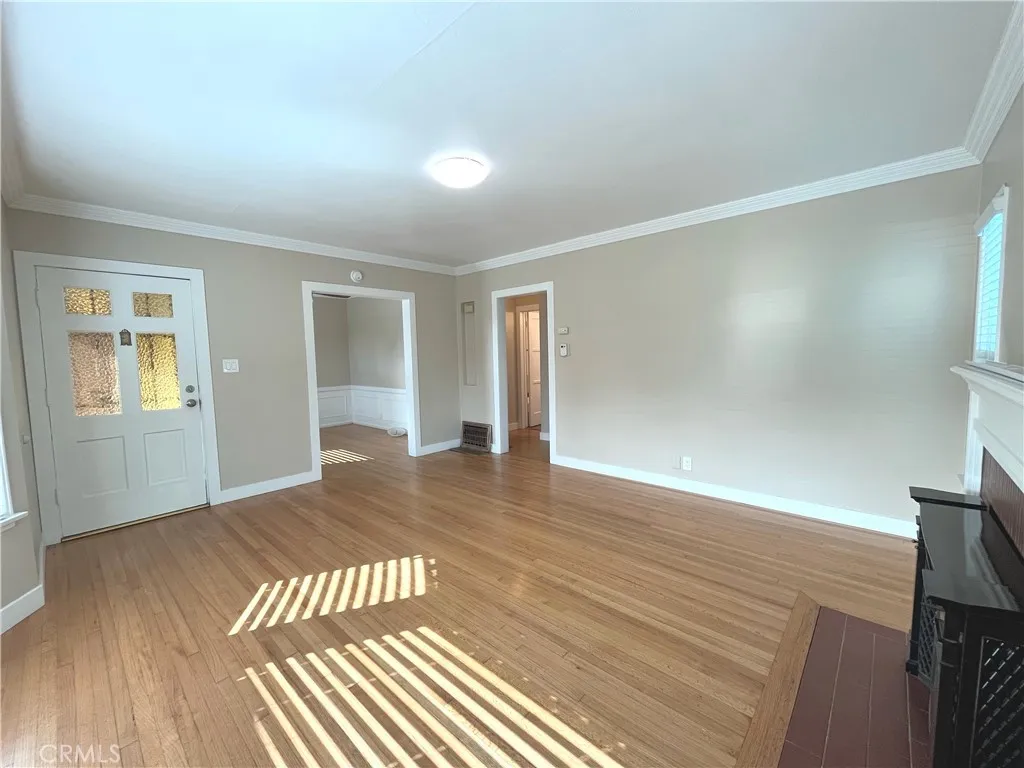 Additional image 19 of 215 E Scott Street, Long Beach, CA 90805