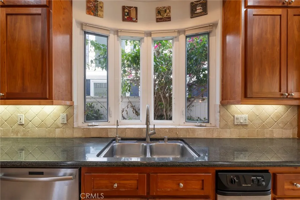 Additional image 51 of 1300 Elm Avenue, Manhattan Beach, CA 90266