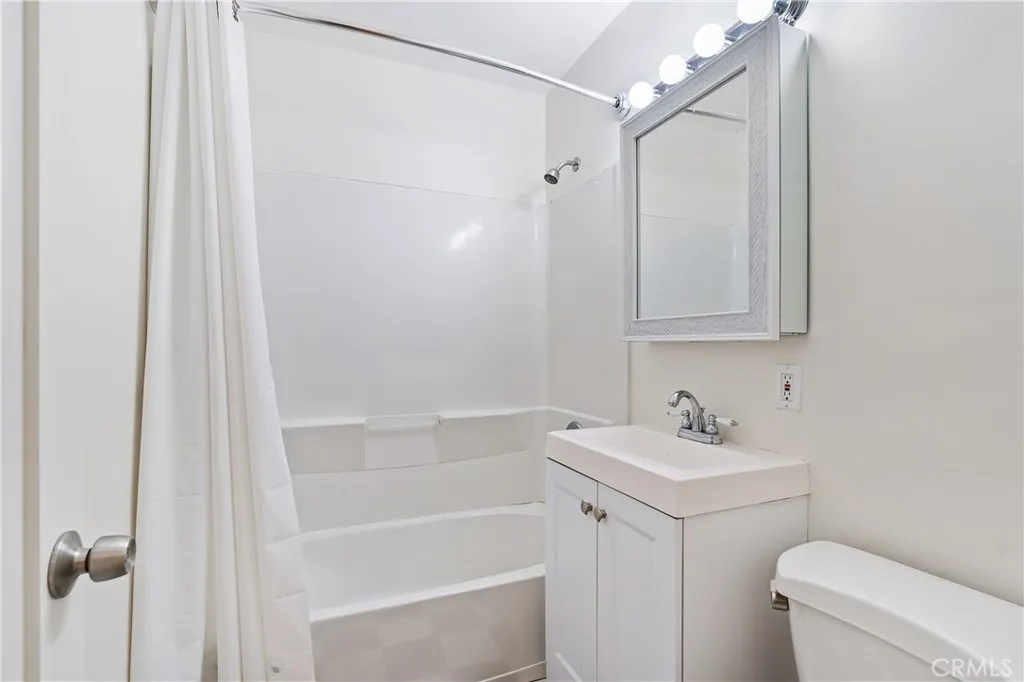 Additional image 15 of 17329 Burbank Boulevard, Encino, CA 91316