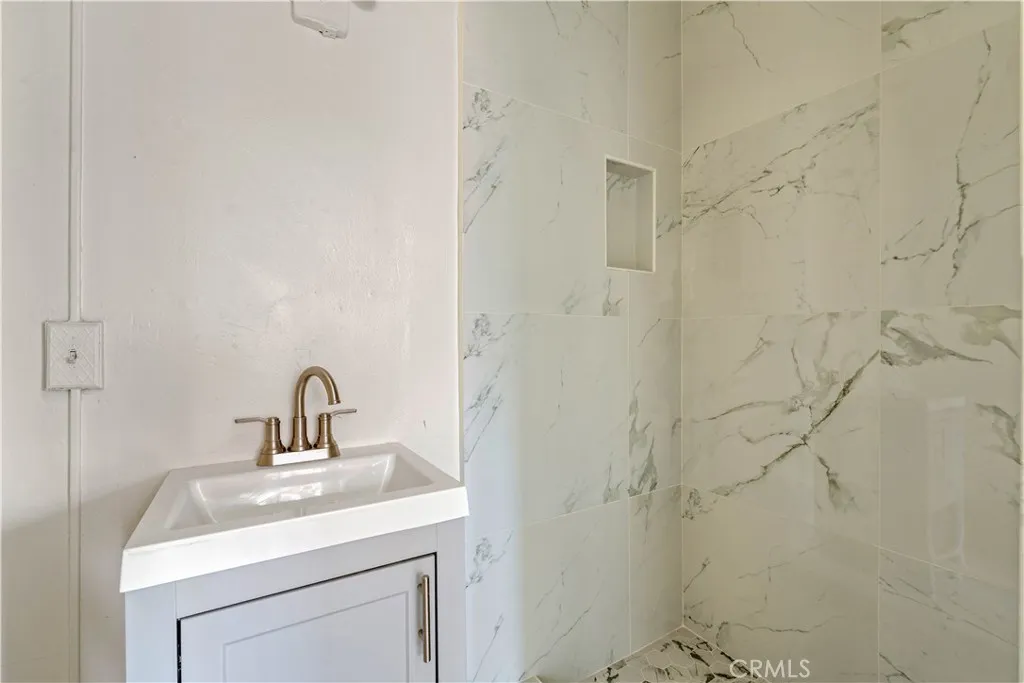 Additional image 13 of 272 W 9th Street, San Bernardino, CA 92401