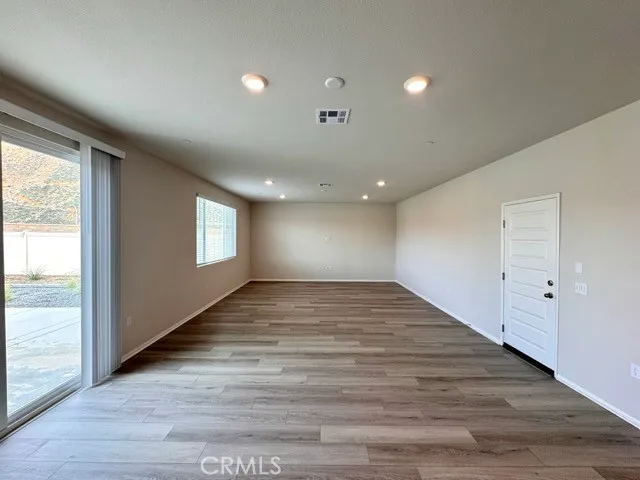 Additional image 60 of 19401 Brush Creek Avenue, Lake Elsinore, CA 92532