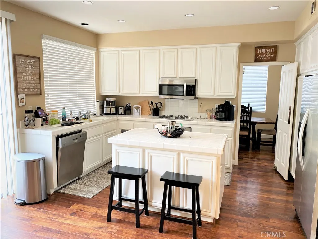 Additional image 6 of 36 Del Ventura, Irvine, CA 92606