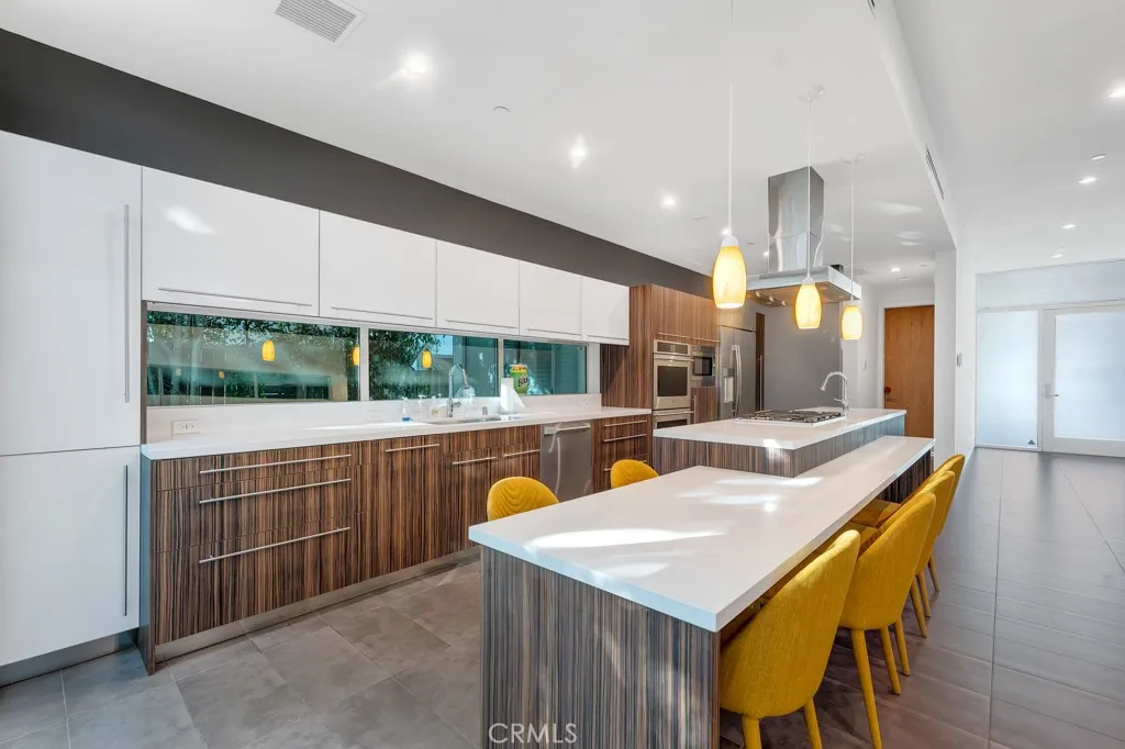 Additional image 50 of 16518 Moorpark Street, Encino, CA 91436