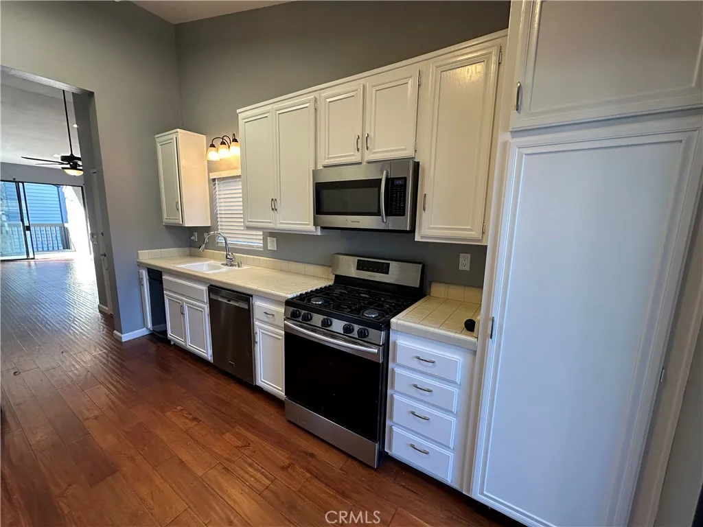 Additional image 14 of 2516 W Macarthur Blvd Unit H, Santa Ana, CA 92704