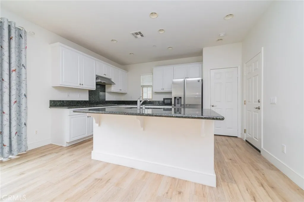 Additional image 6 of 160 Pathway, Irvine, CA 92618