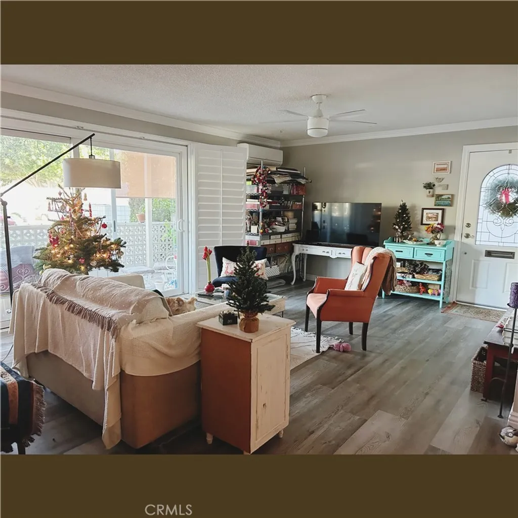 Additional image 4 of 390 Avenida Castilla Unit B, Laguna Woods, CA 92637