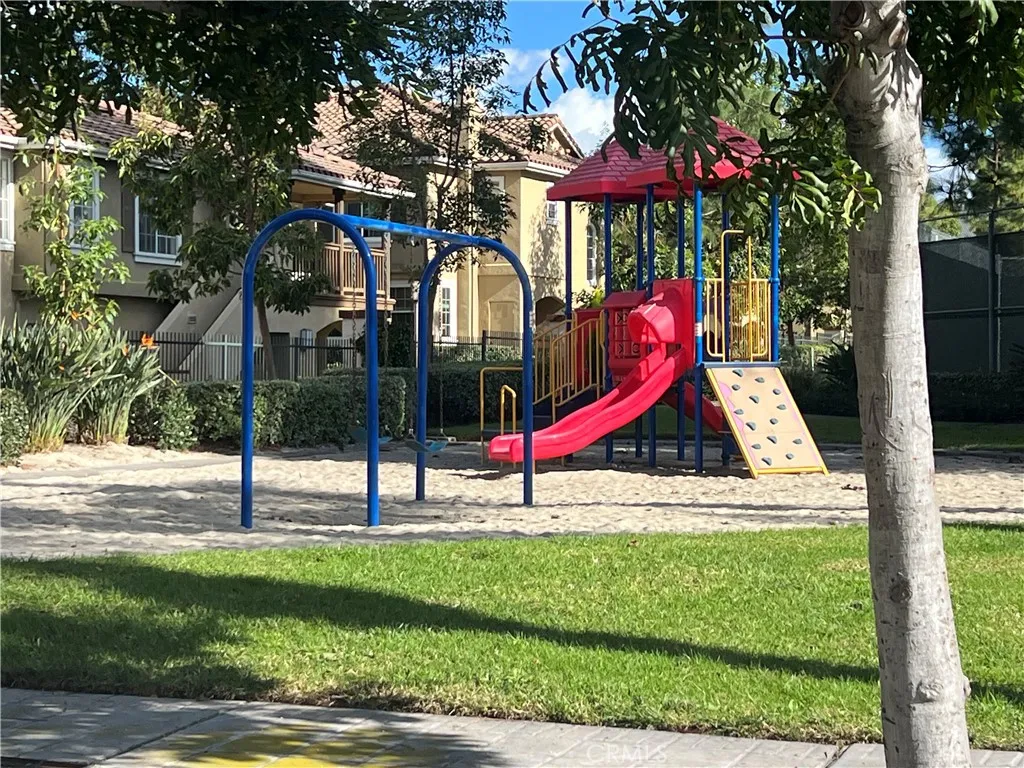 Additional image 25 of 107 Gallery Way, Tustin, CA 92782