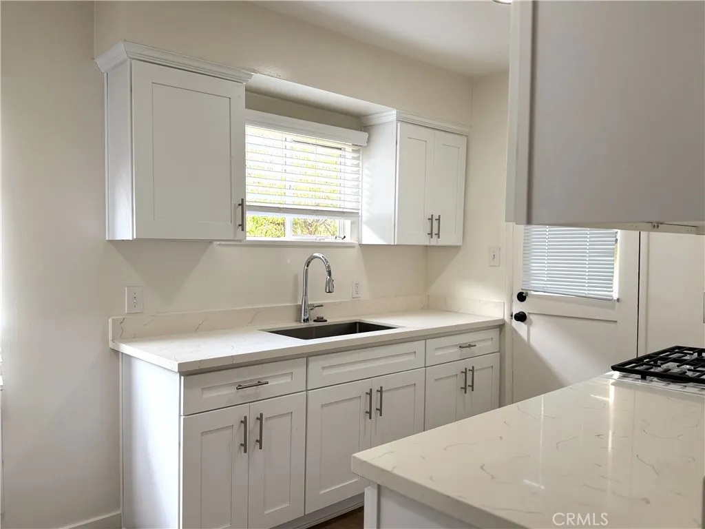 Additional image 3 of 2652 23rd Street, Santa Monica, CA 90405