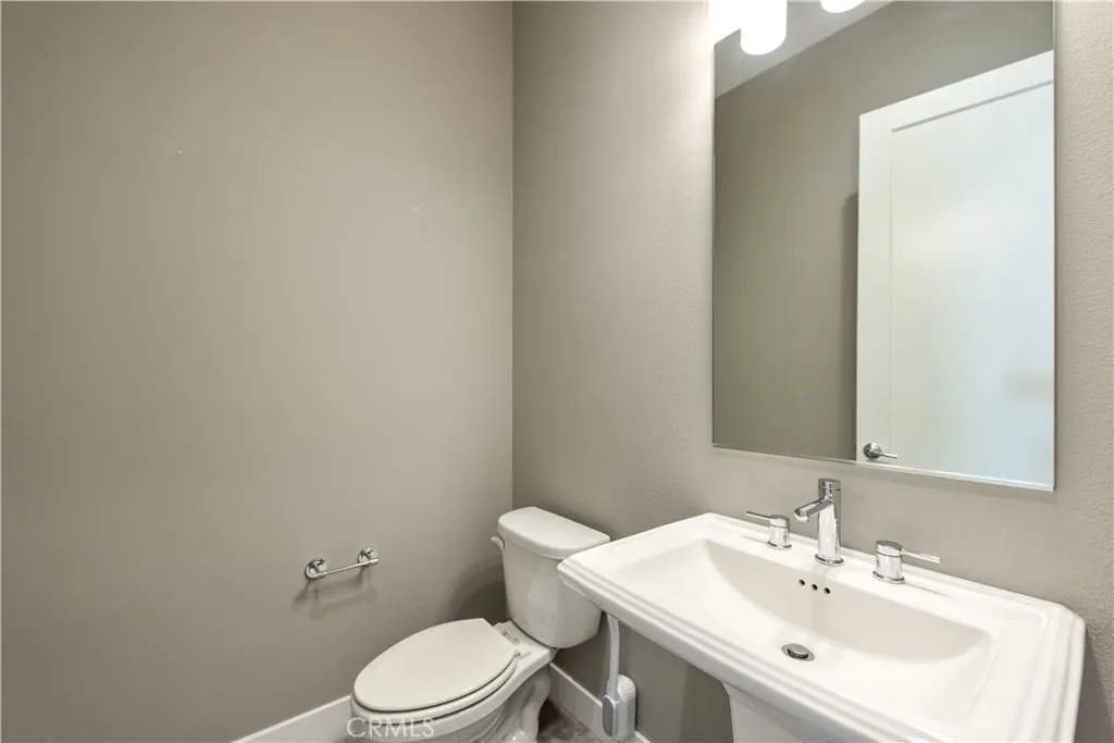 Additional image 38 of 255 Sawbuck, Irvine, CA 92618