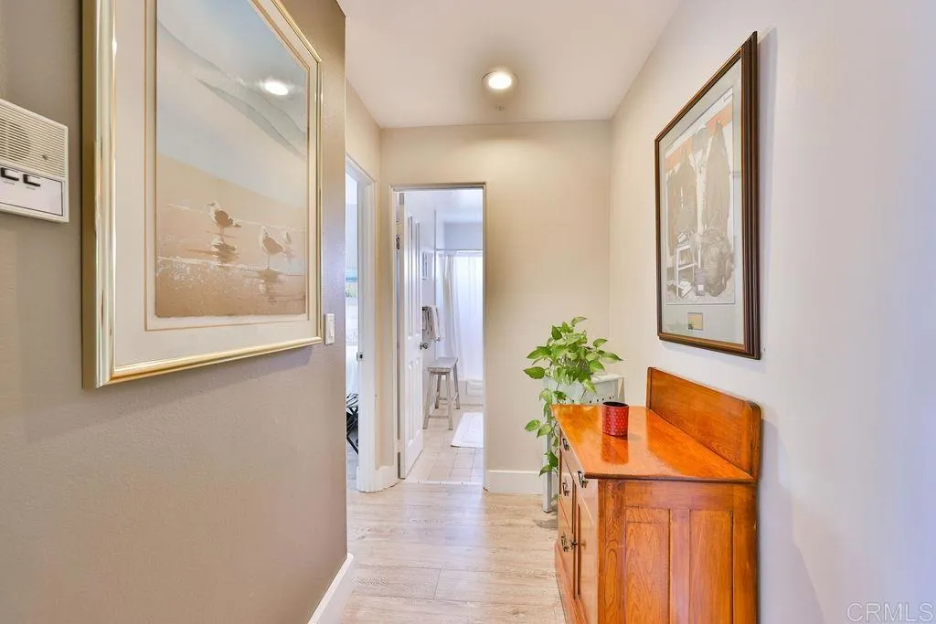 Additional image 108 of 229 Orange Ave Unit 3, Coronado, CA 92118