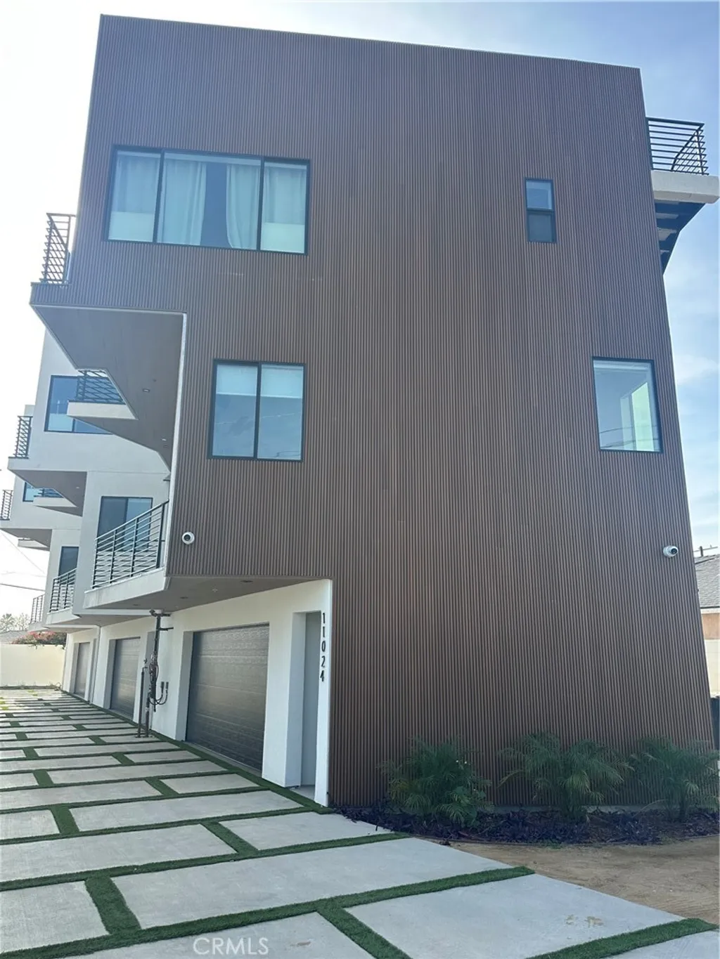 Property image for 11028 Oxnard St., North Hollywood, CA 91606