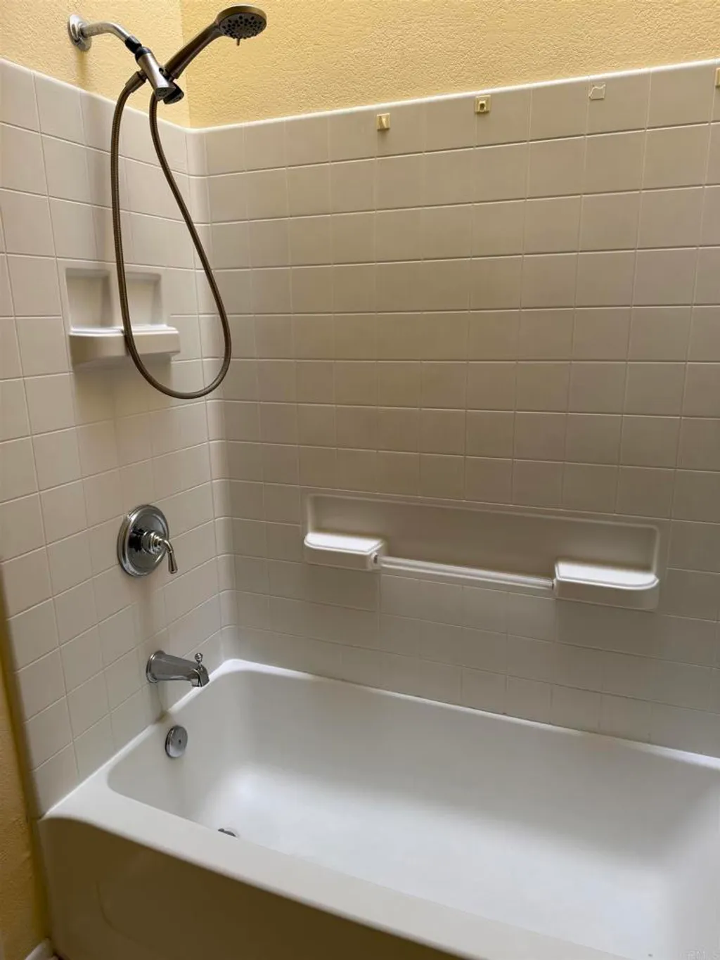 Additional image 13 of 6815 Zinnia Court, Carlsbad, CA 92011