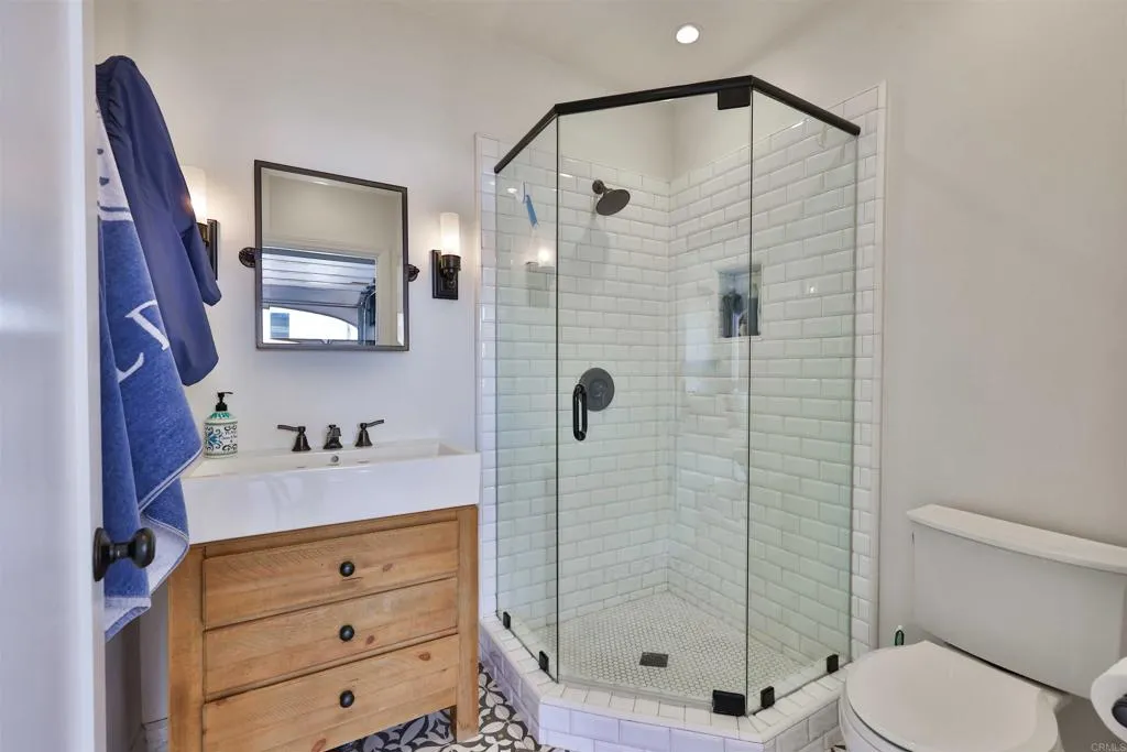 Additional image 100 of 408 5th St, Coronado, CA 92118