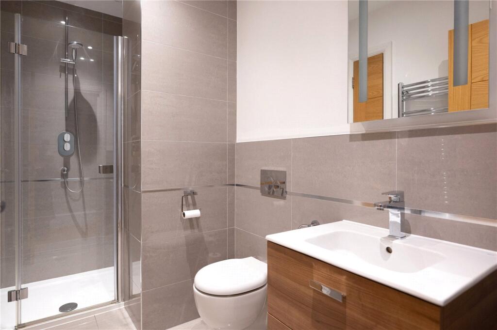 Additional image 4 of Cadoxton Place, 29 Avenue Road, St. Albans, Hertfordshire