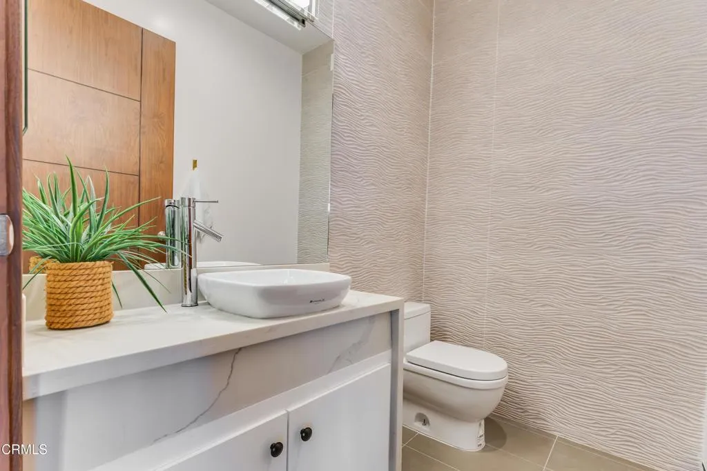 Additional image 43 of 12480 Viewcrest Road, Los Angeles, CA 91604