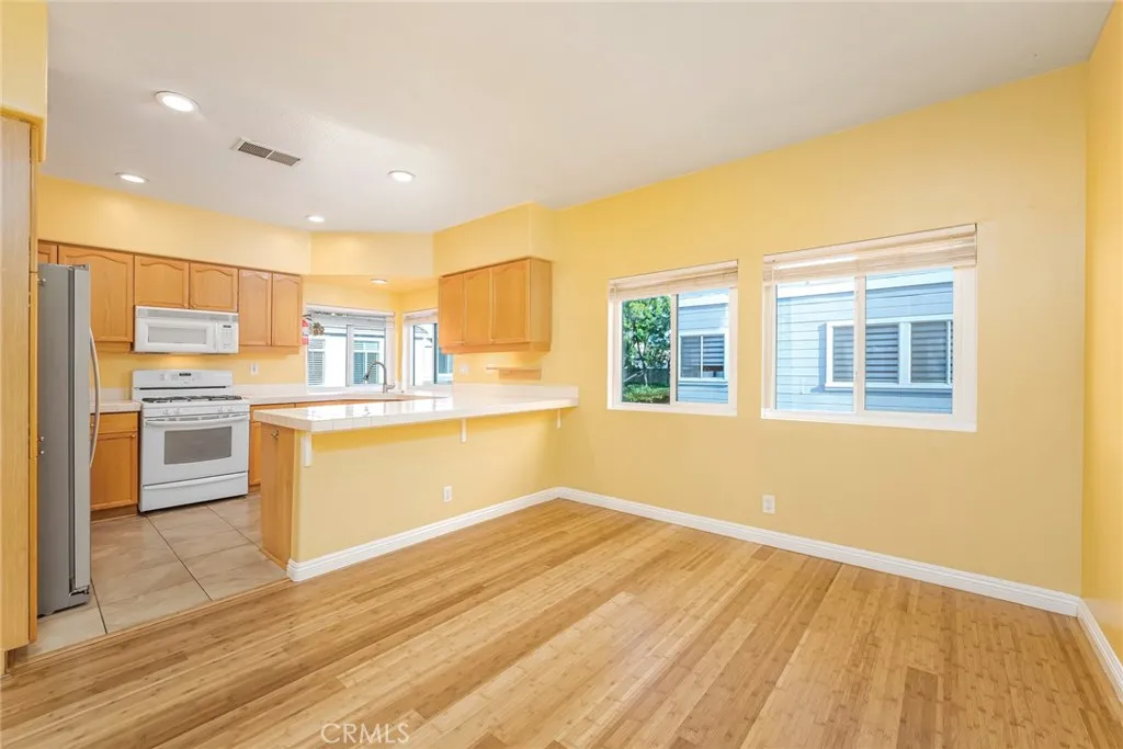 Additional image 41 of 537 N Pageant Drive N Unit C, Orange, CA 92869