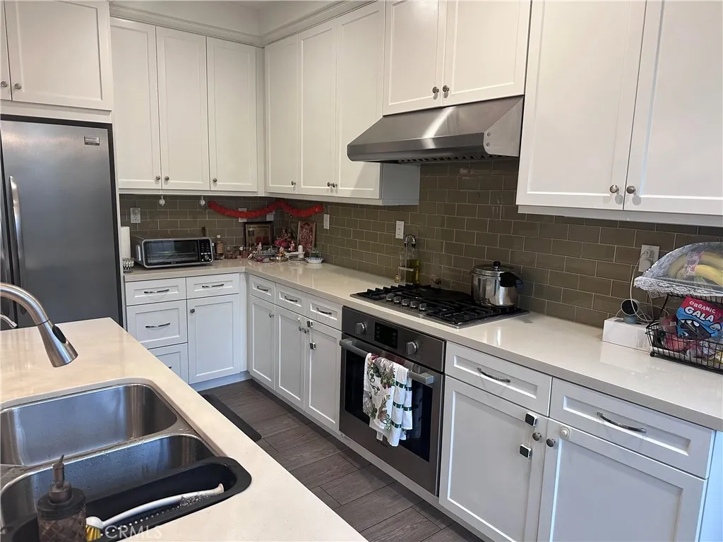 Additional image 7 of 64 Emerald Clover, Irvine, CA 92620