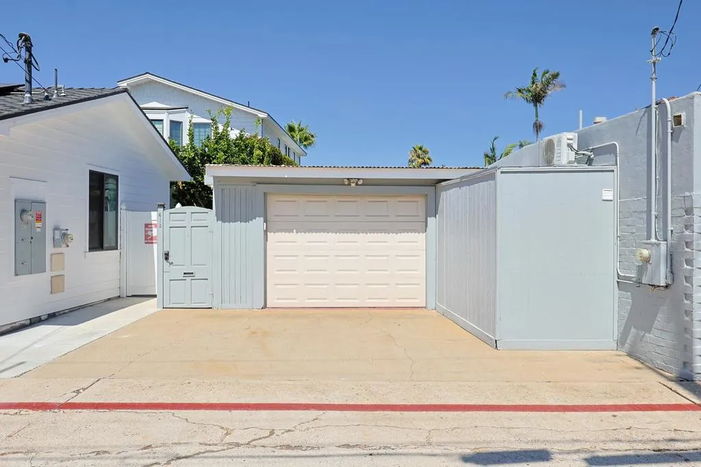 Additional image 40 of 413 J Street, Coronado, CA 92118