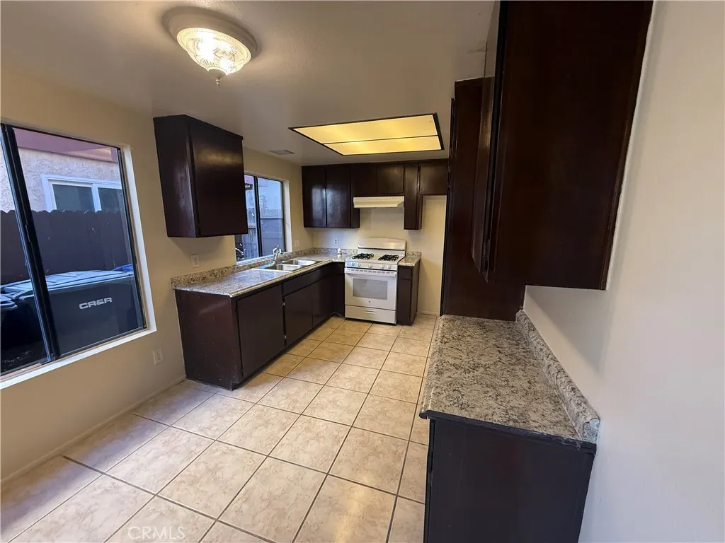 Additional image 57 of 854 N Glassell St, Orange, CA 92867