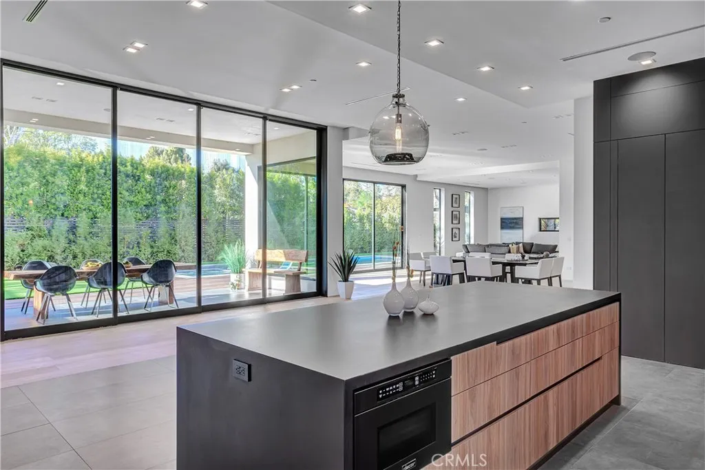 Additional image 137 of 19333 Rosita Street, Tarzana, CA 91356