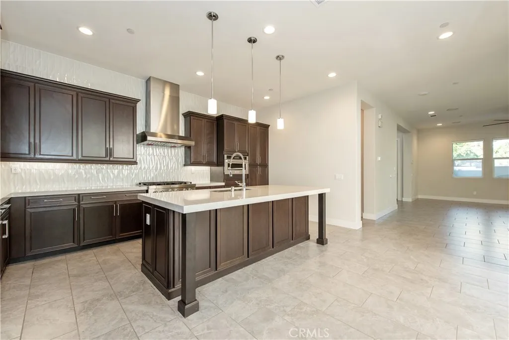 Additional image 7 of 255 Sawbuck, Irvine, CA 92618