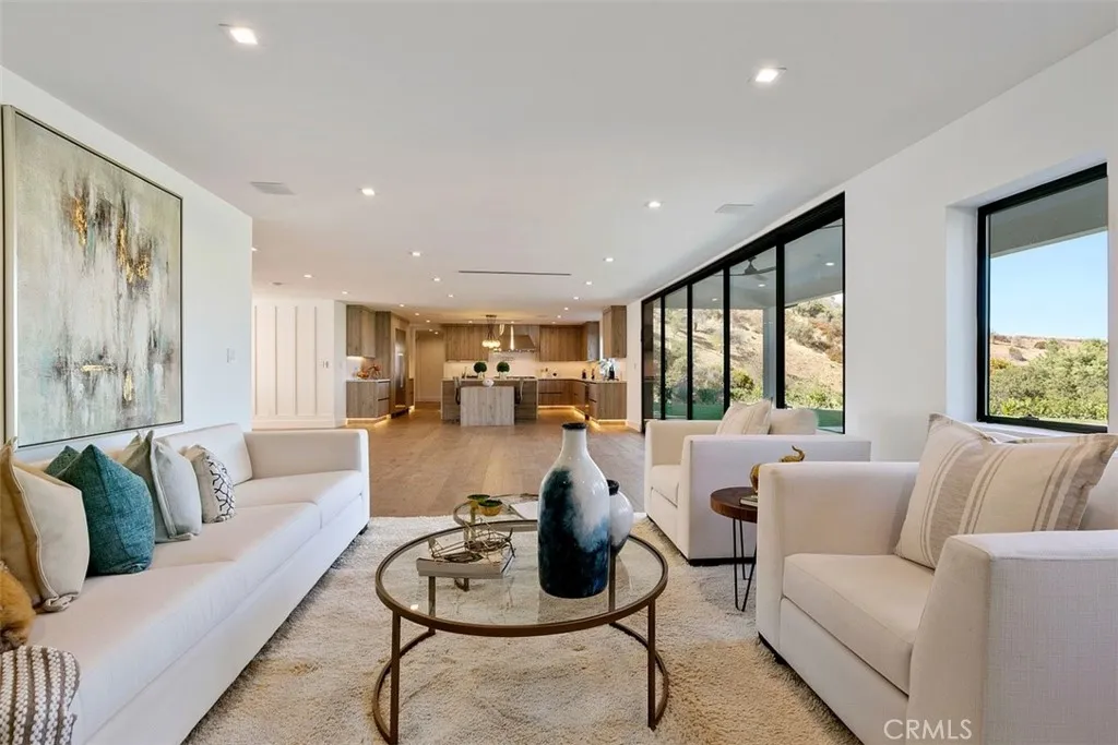 Additional image 48 of 17269 Luverne Place, Encino, CA 91316