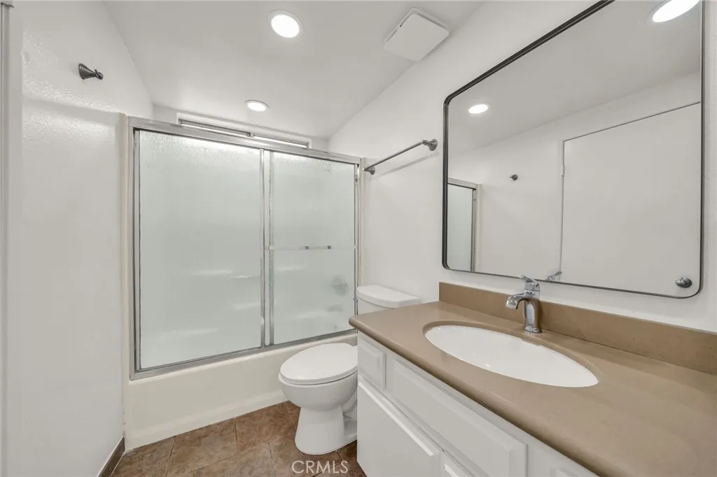 Additional image 11 of 728 5th Street, Hermosa Beach, CA 90254