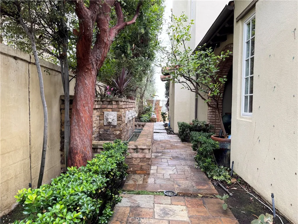 Additional image 61 of 19 Momento, Irvine, CA 92603