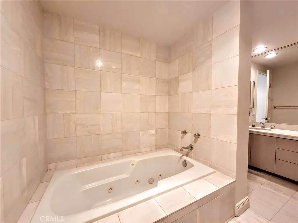 Additional image 29 of 850 E Ocean Blvd Unit 1604, Long Beach, CA 90802