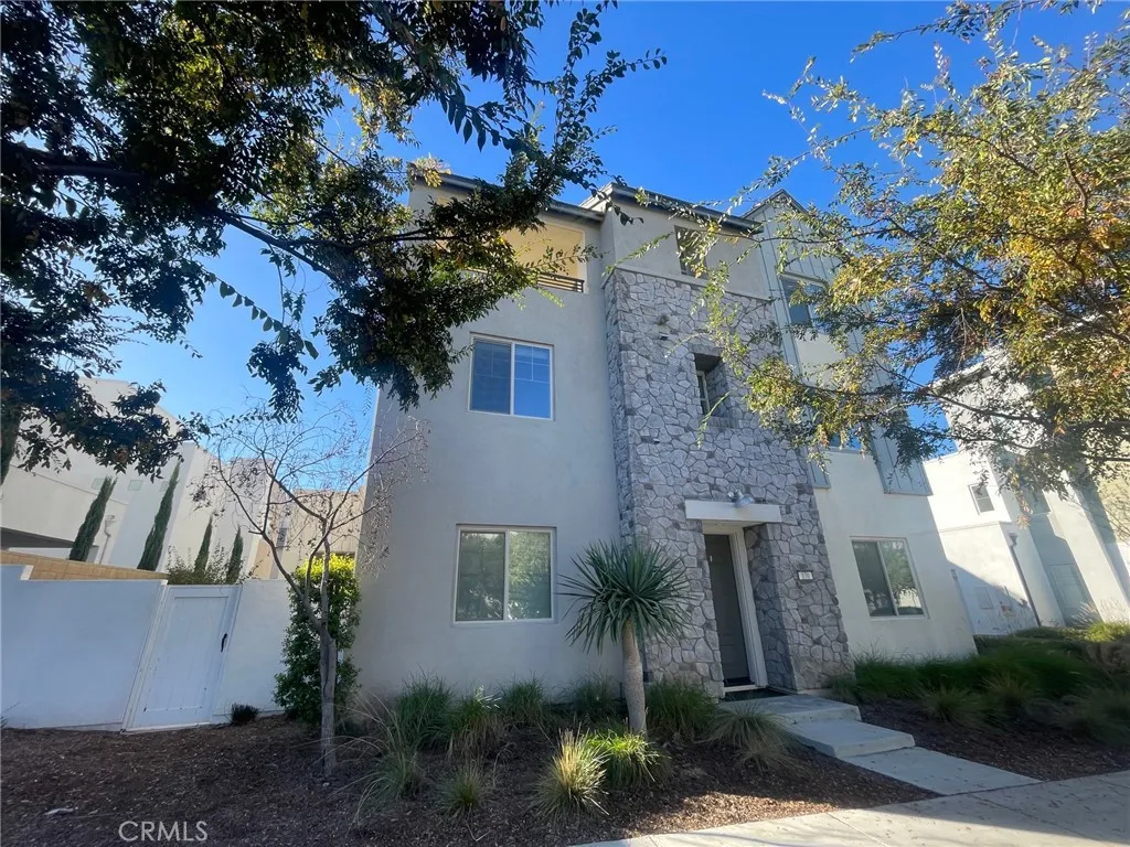 Additional image 122 of 170 Episode, Irvine, CA 92618