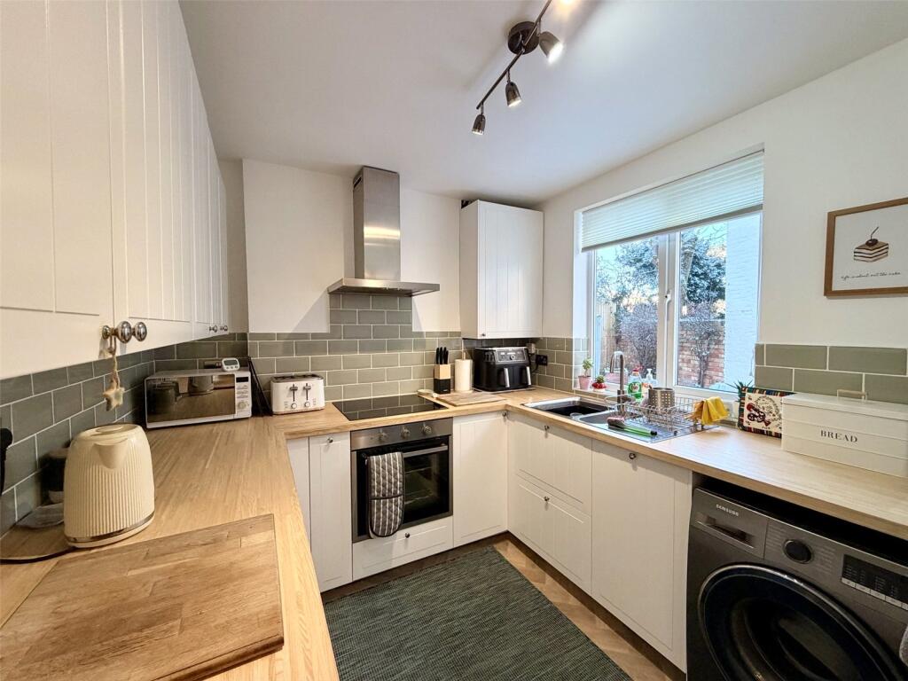 房产图片 8 - 伯明翰西米德兰兹沃斯特米德尔斯，B14，Stot Fold Road