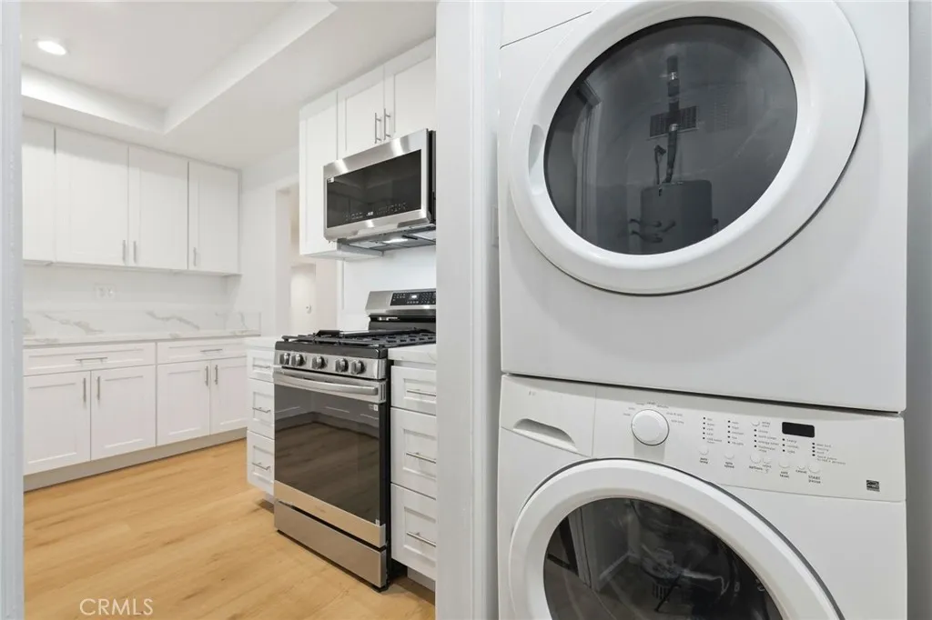 Additional image 39 of 2219 S Bentley Avenue Unit 303, Los Angeles, CA 90064