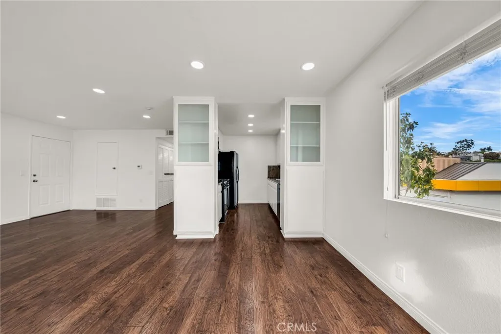 Additional image 7 of 728 5th Street, Hermosa Beach, CA 90254