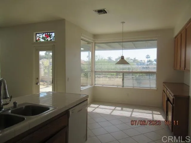 Additional image 25 of 552 Bayona Loop, Chula Vista, CA 91910