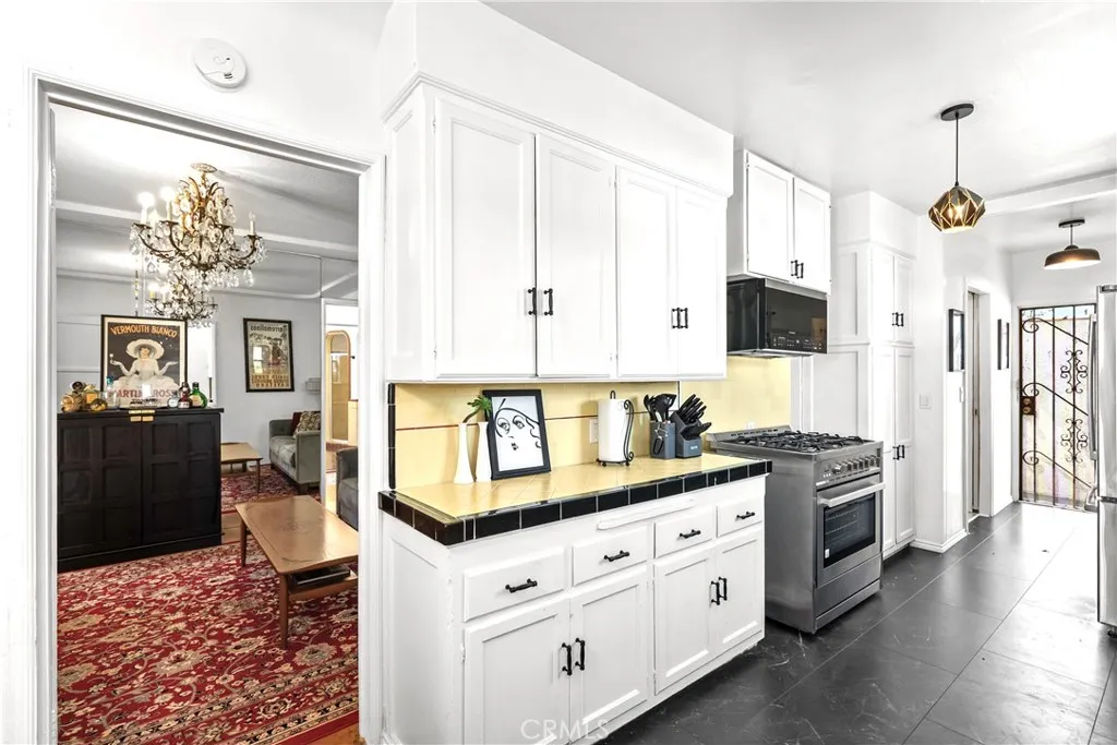 Additional image 73 of 9101 La Salle, Los Angeles, CA 90047