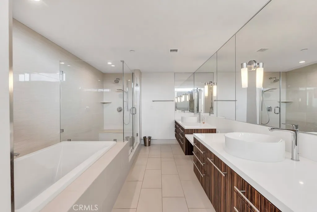 Additional image 73 of 16518 Moorpark Street, Encino, CA 91436